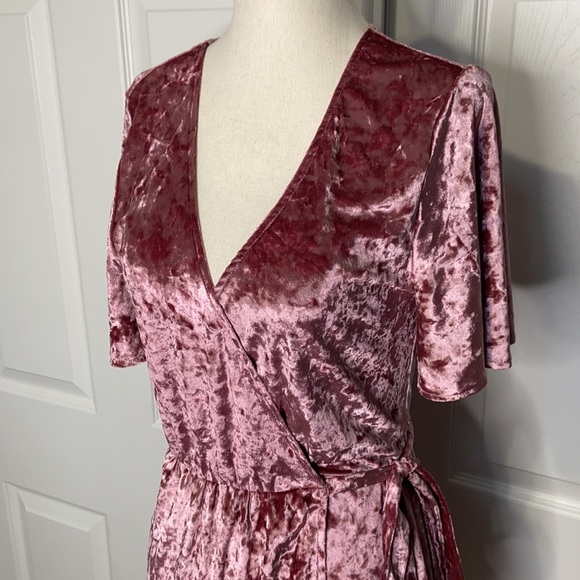 Show Me Your Mumu Andrea Wrap Dress - Picture 4 of 6
